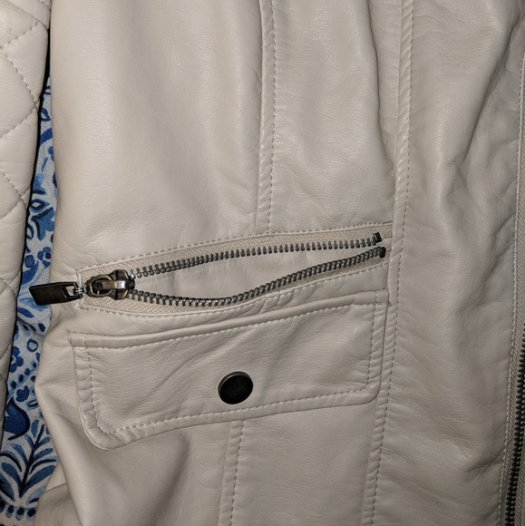 New York and Co. Moto Jacket - Picture 7 of 8